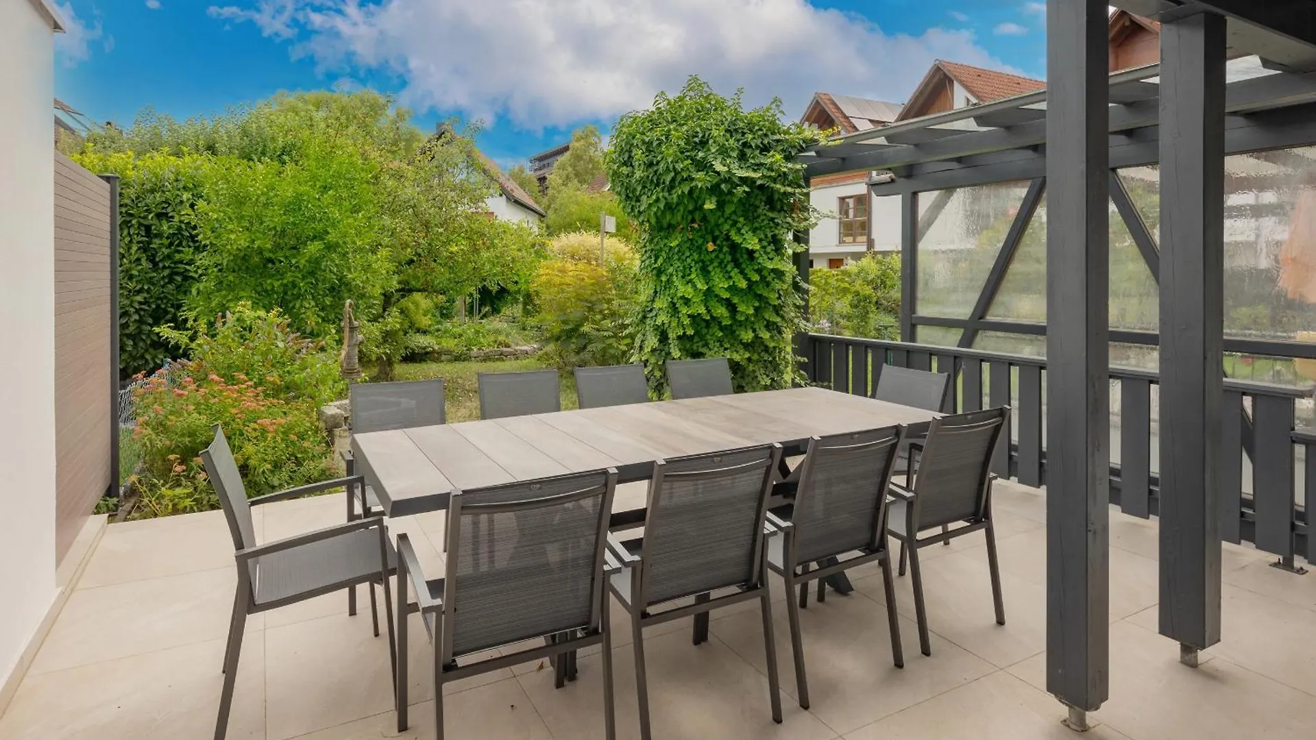 Holiday home Luxus Ferienhaus Mit Sauna Villa Olching
